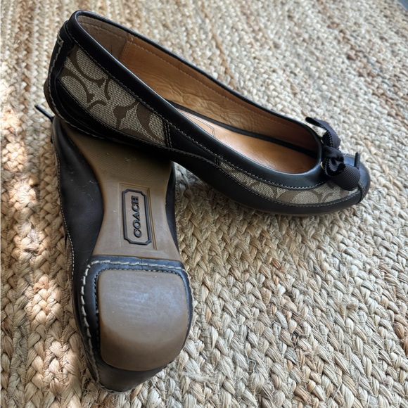 💋🤎COACH Ballet Slip Ons - Picture 5 of 8